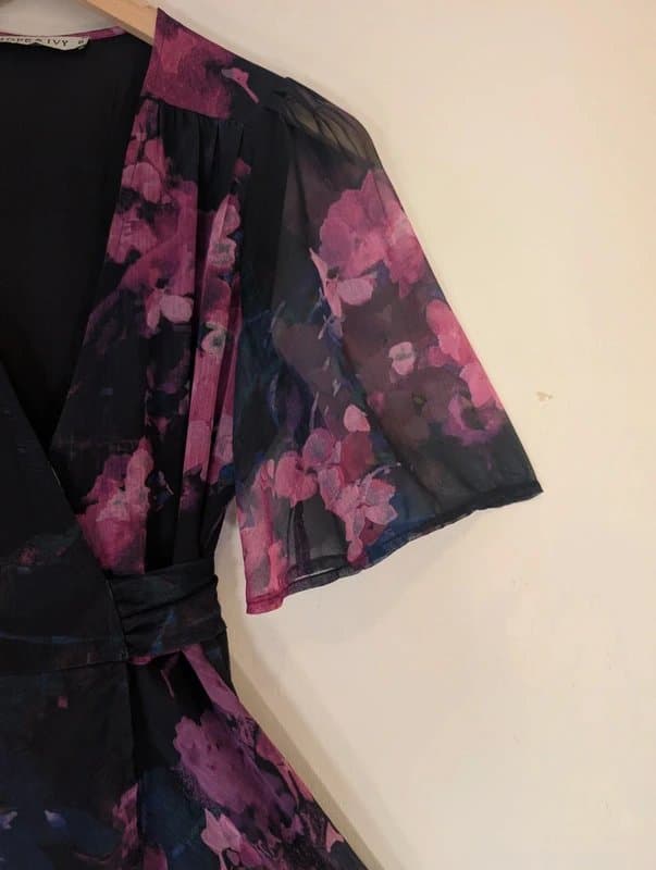 Hope & Ivy Hope & Ivy Dark Pink Floral Bloom Special Occasion Wrap Dress