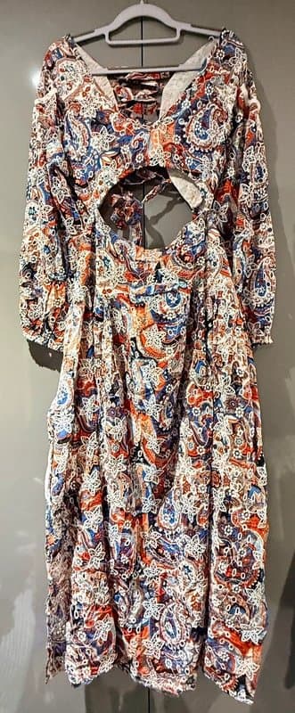 NJ Couture NJ Couture Printed Cut Out Midi Dress – Size M – BNWT