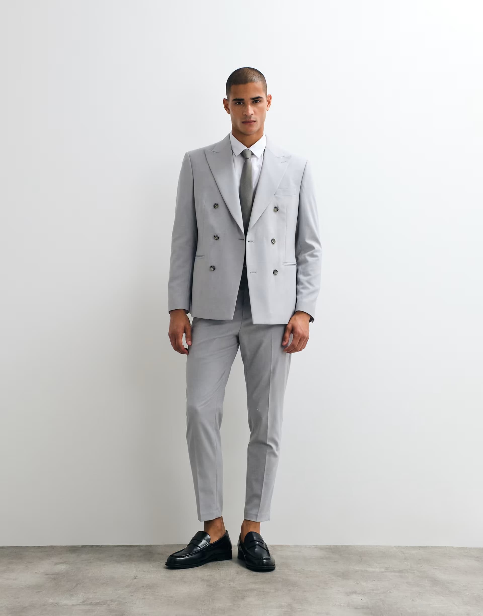 ASOS ASOS DESIGN tapered suit trousers in light grey
