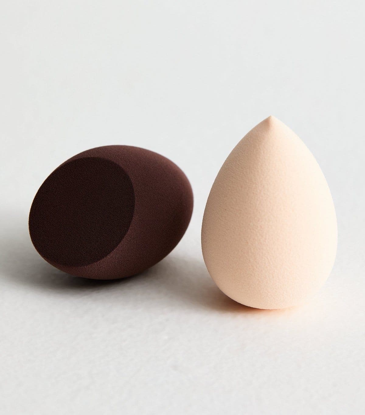 New Look Pack Of 2 Cream and Brown Beauty Sponges New Look