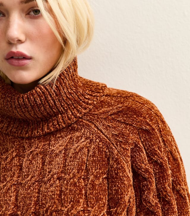 New Look Women's Tan Chenille Cable Knit Roll Neck Jumper New Look - 2