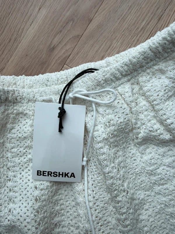 Bershka Bershka White Crochet Knit Shorts BNWT Size S Summer Beach Holiday Co-Ord Boho