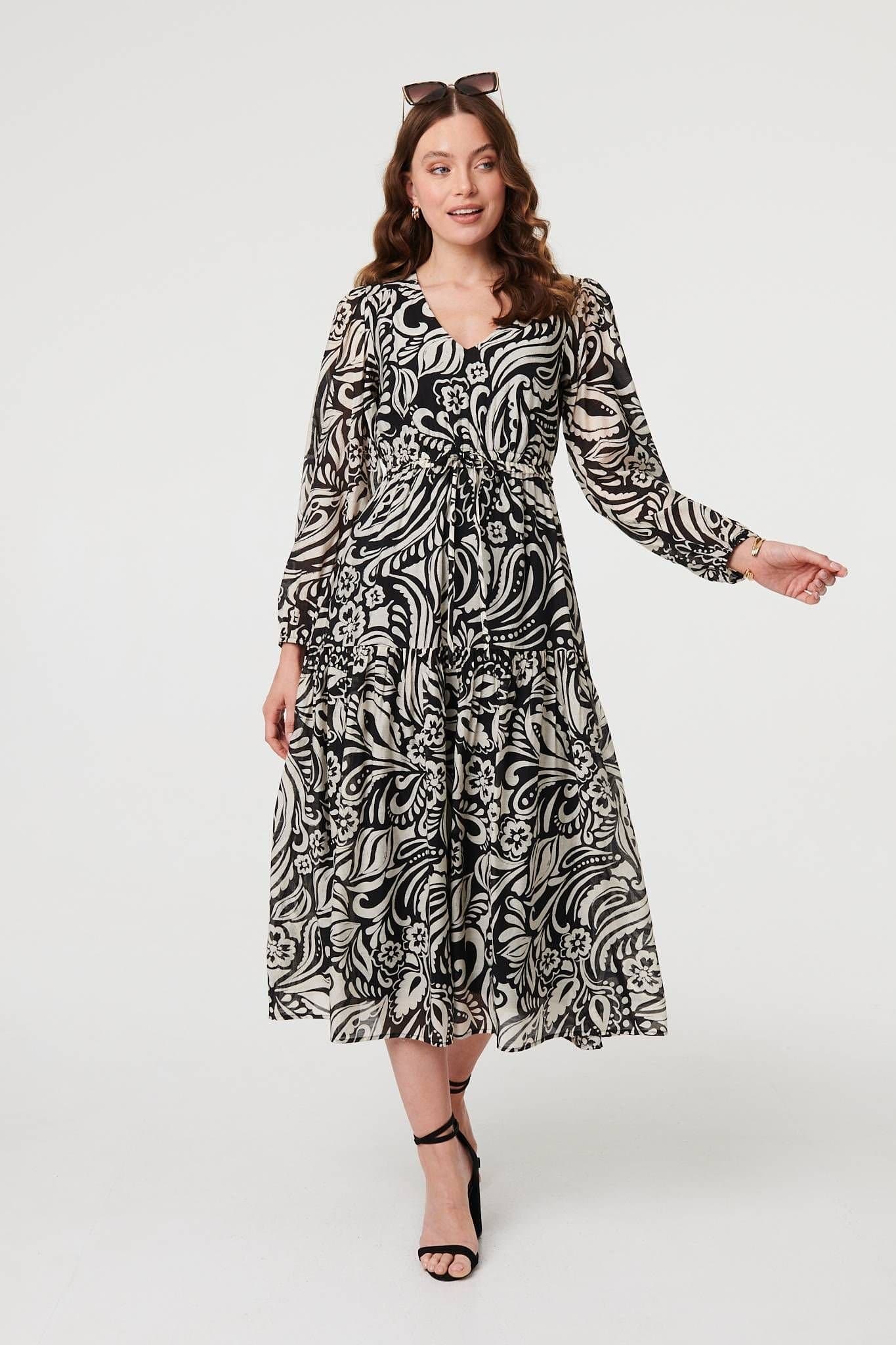 Izabel London Izabel London Women's Printed Layered Long Sleeve Maxi Dress in Black