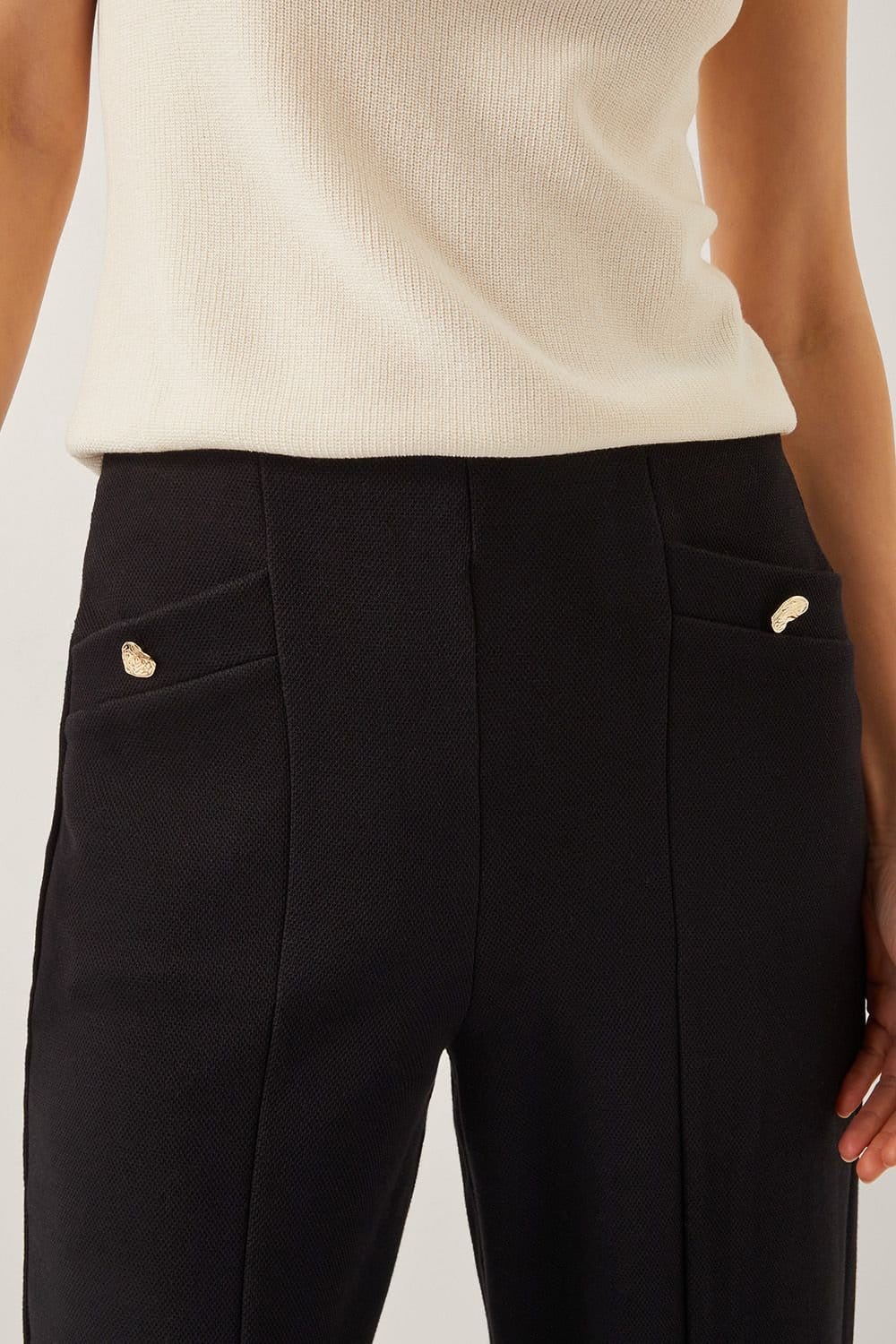 Monsoon Monsoon Women's Adeline High-Waisted Suit Trousers Green in Black - 4