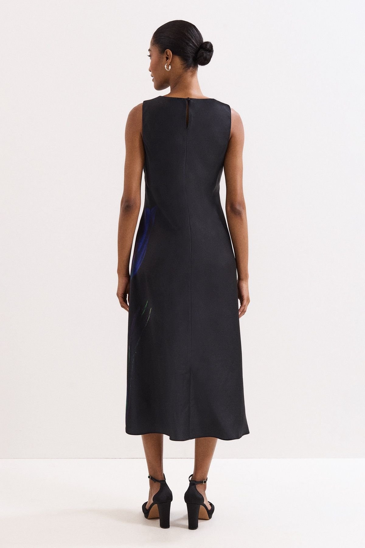 Phase Eight Phase Eight Women's Felicity Floral Dres in Black - 4