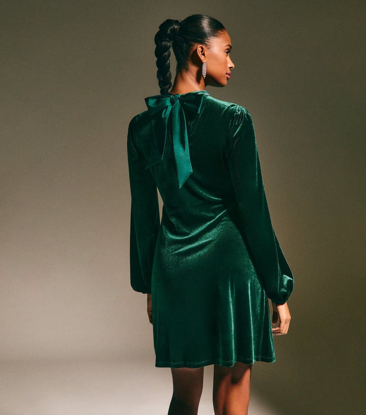 New Look Women's Dark Green Velvet High Neck Long Sleeve Mini Dress New Look