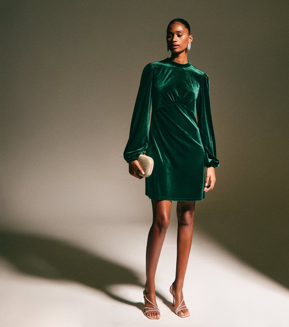 New Look Women's Dark Green Velvet High Neck Long Sleeve Mini Dress New Look - 3