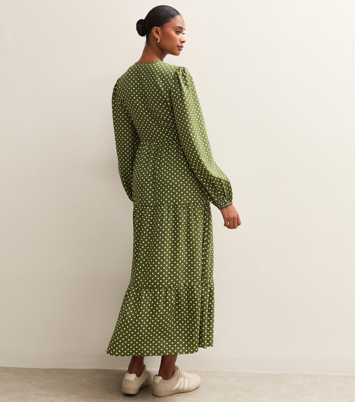New Look Women's Green Polk Dot Long Sleeve Wrap Midi Dress New Look - 4