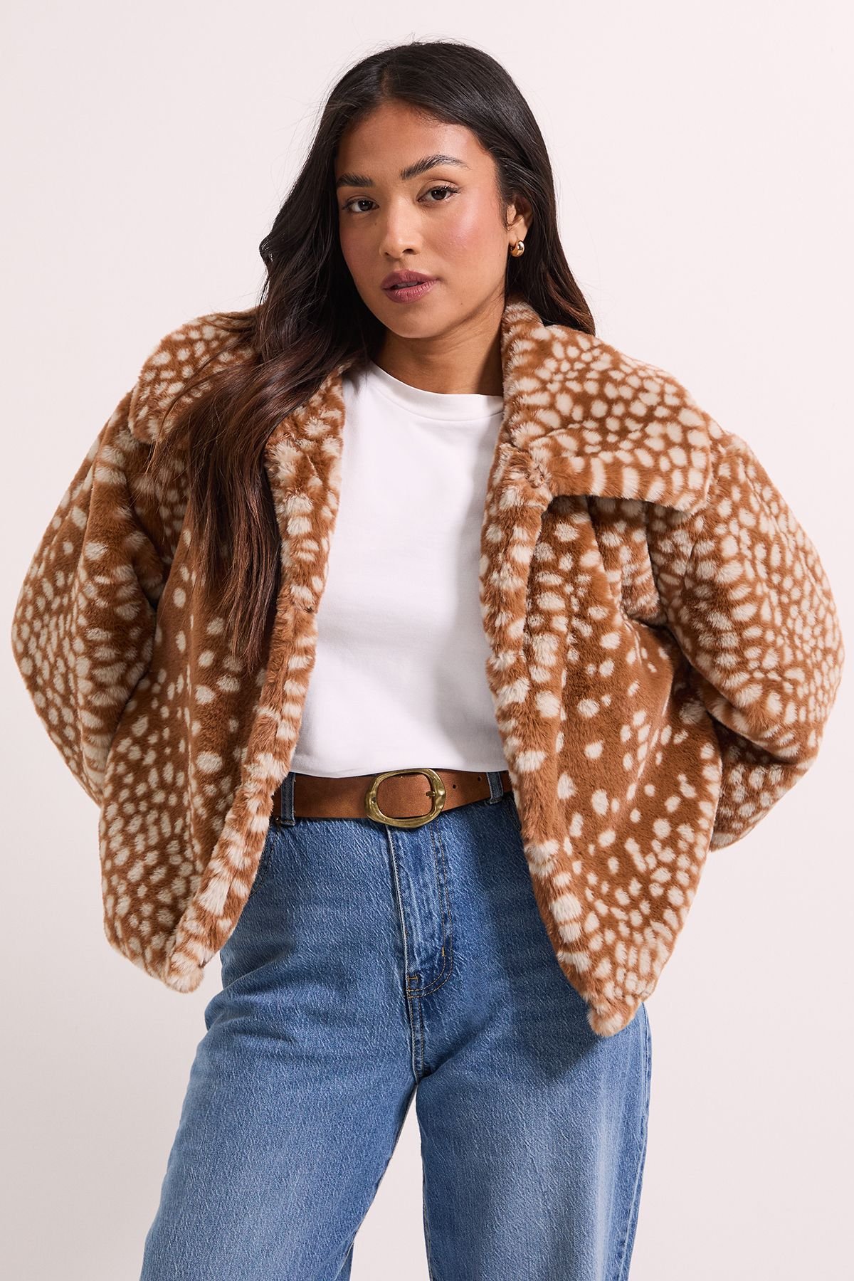 Dorothy Perkins Dorothy Perkins Women's Petite Deer Print Fur Coat in Brown - 3