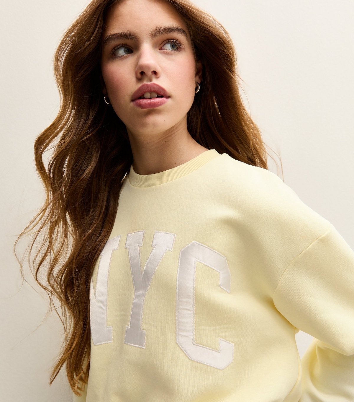New Look Girls' Light Yellow NYC Logo Bubble Hem Sweatshirt New Look - 2