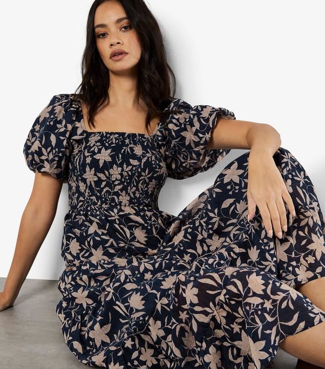 Apricot Women's Navy Floral Print Tiered Midi Dress Apricot New Look - 2
