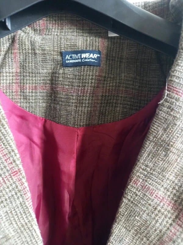 La Redoute Grey/burgundy 'la Redout' fully lined  fitted blazer