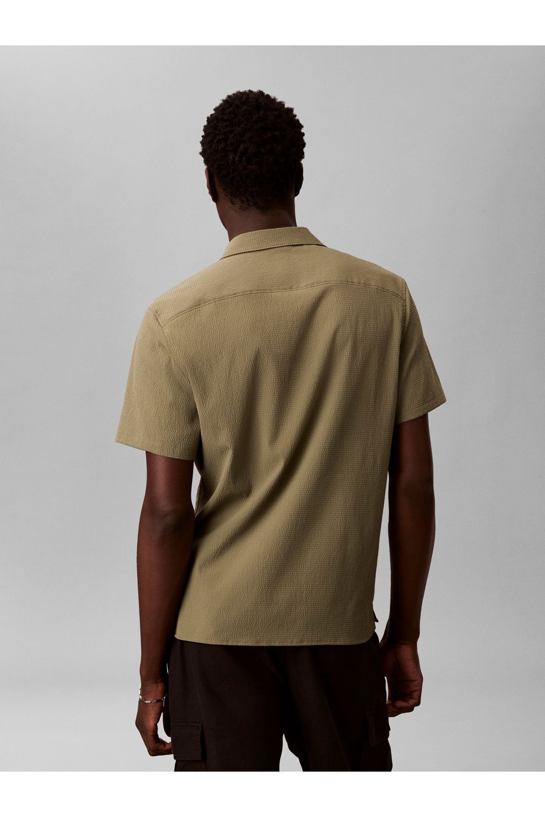 Calvin Klein Calvin Klein Men's Solid Seersucker Classic Shirt Khaki - 4