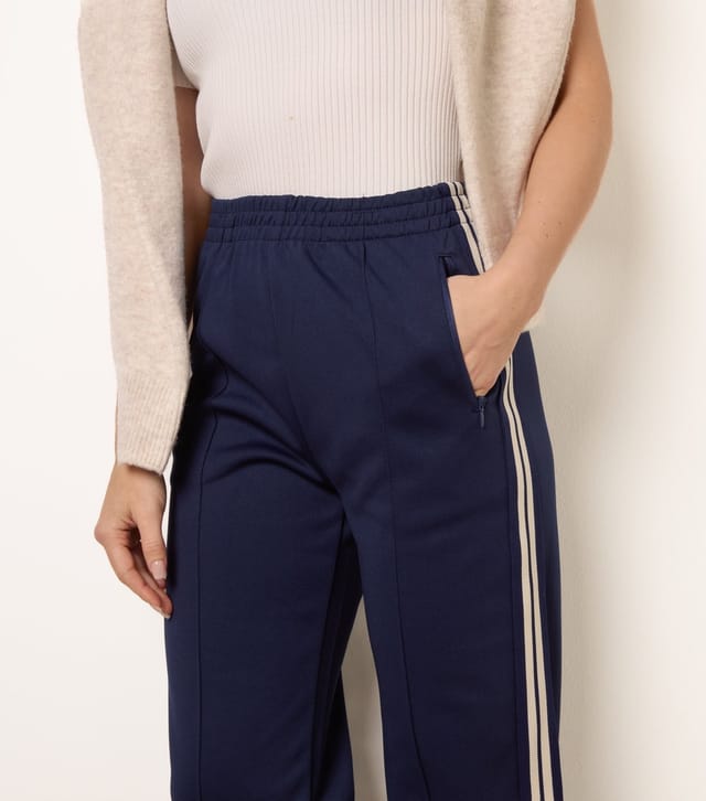 Blue Vanilla Women's Navy Side Stripe Straight Joggers Blue Vanilla New Look - 3