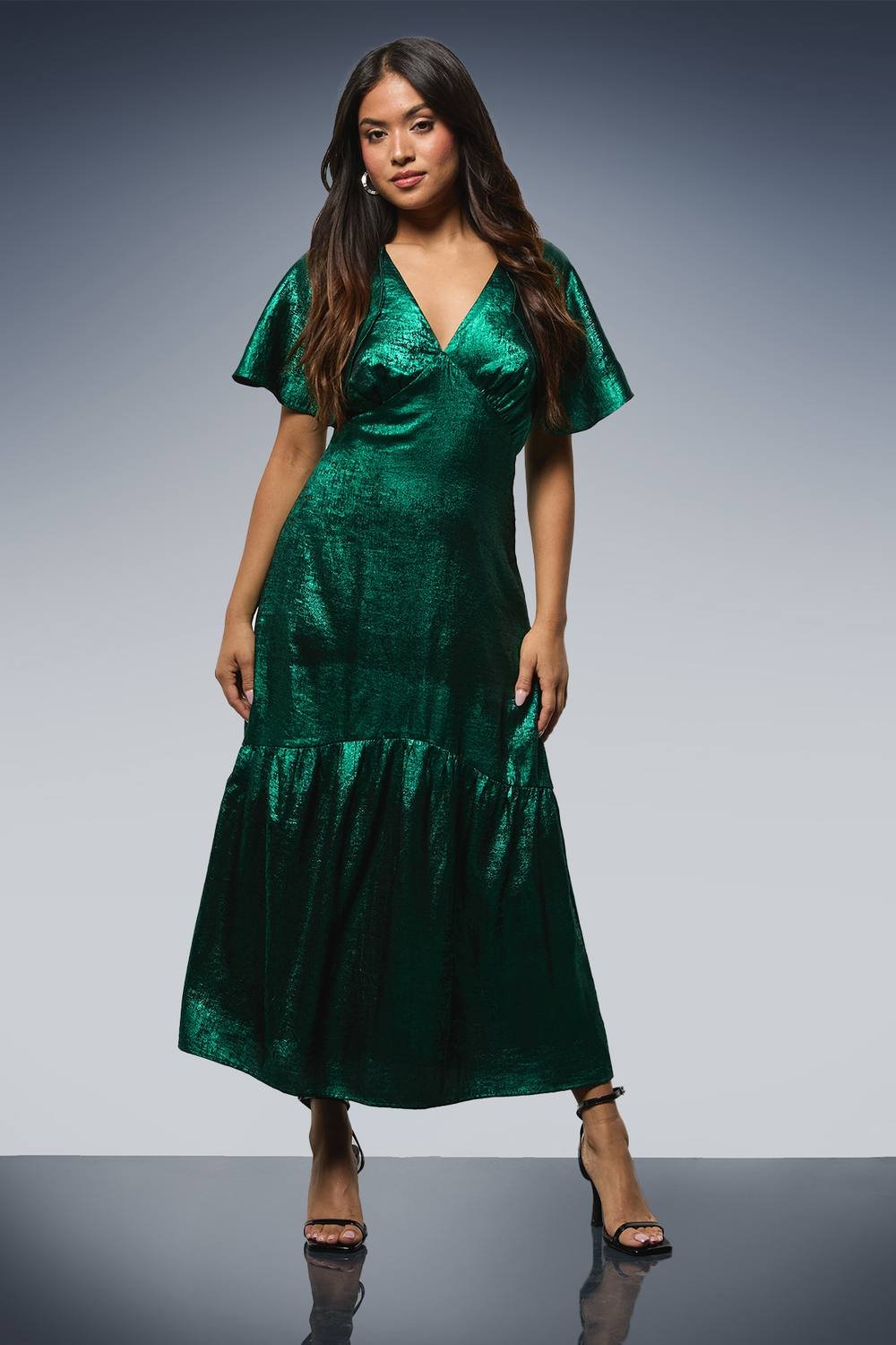 Dorothy Perkins Dorothy Perkins Women's Petite DP Luxe Cape Sleeve Metallic Satin Midaxi Dress in Green - 2