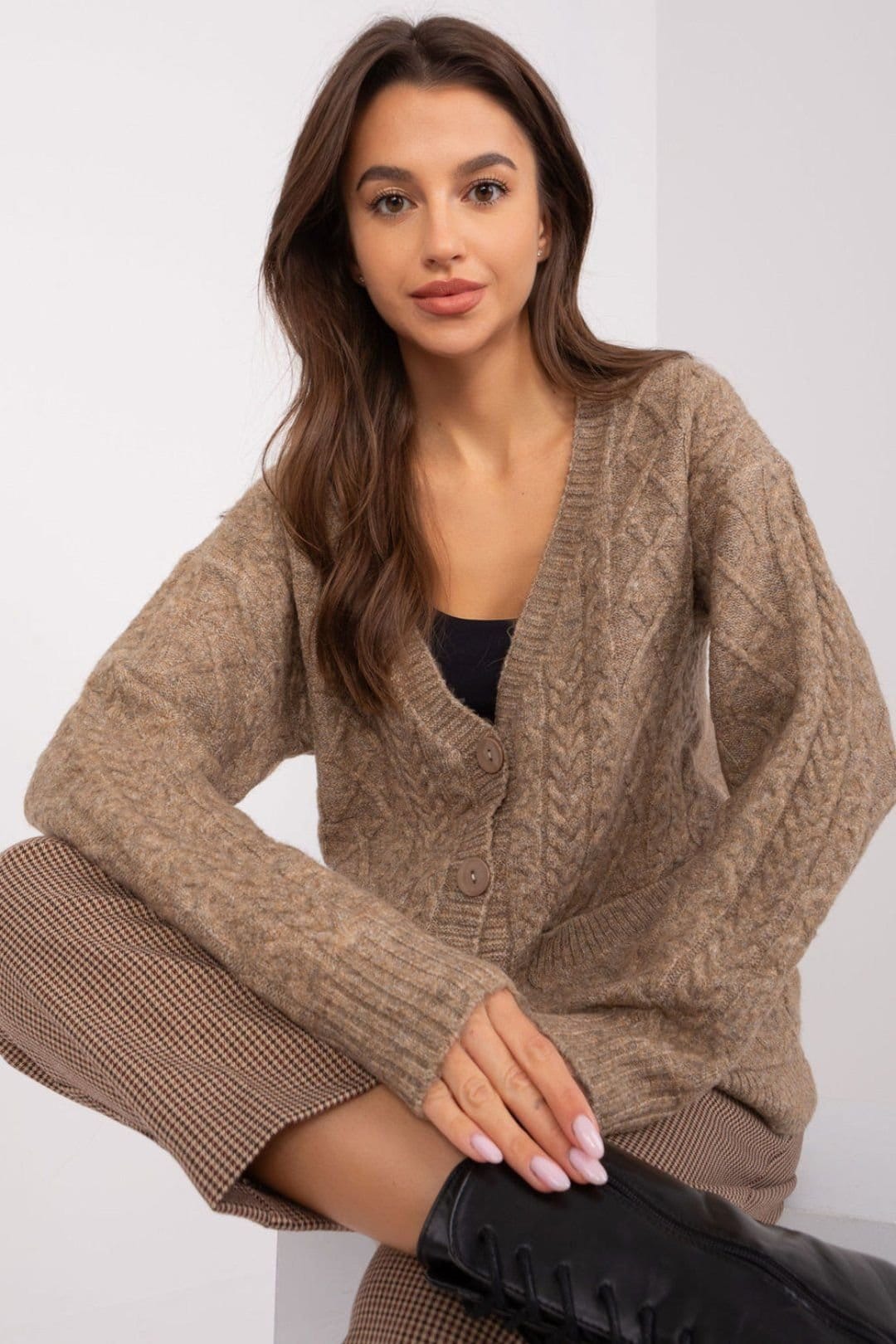 Love Lace Love Lace Women's Variegated Texture Button V Neck Cardigan in Beige - 4