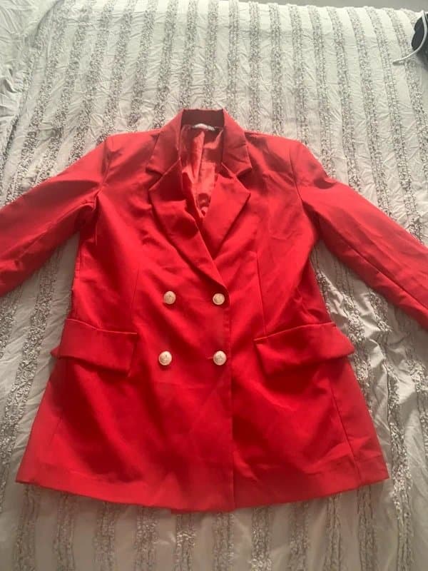 Bershka Ladies red/gold blazes size 12 £4