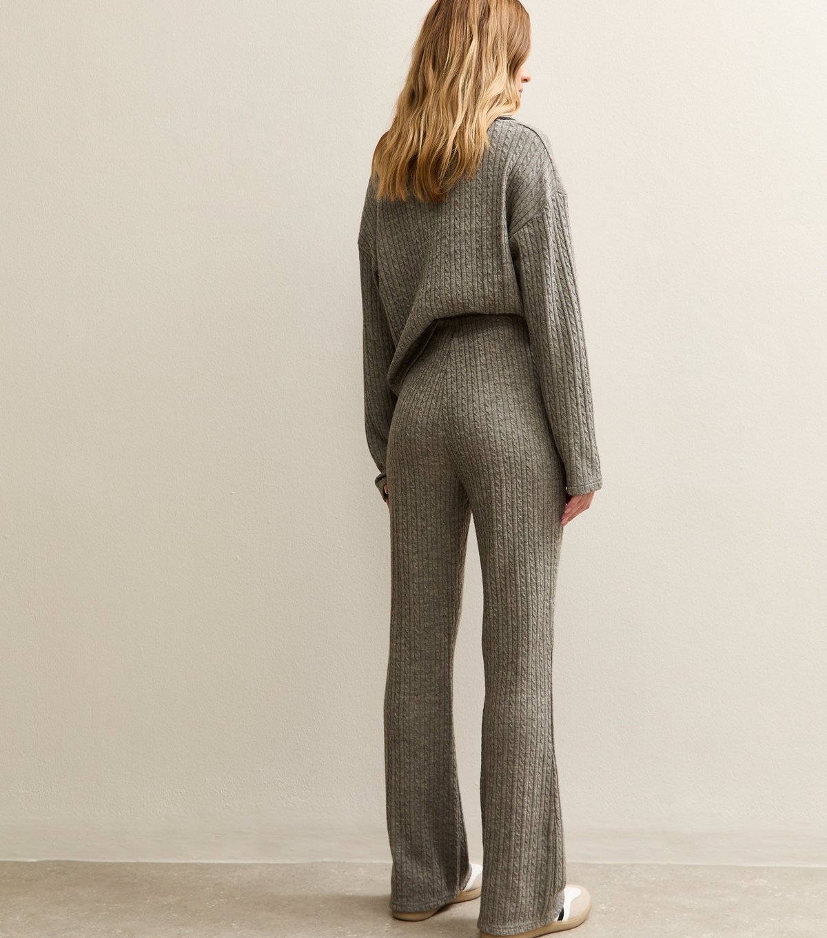 New Look Women's Mid Grey Soft Touch Cable Knit Flared Trousers New Look - 4