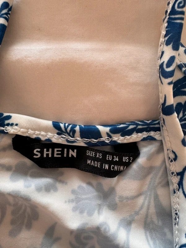 Shein White & Blue Floral Halter Neck Crop Top