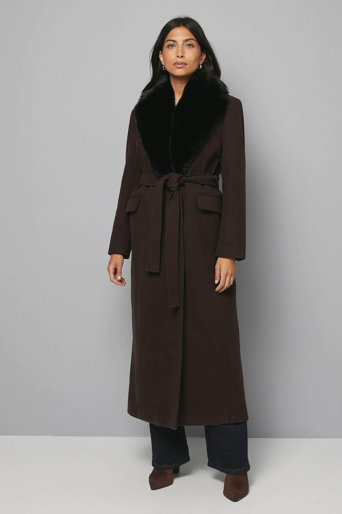 Wallis Wallis Women's Faux Fur Collar Tie Belt Coat in Chocolate