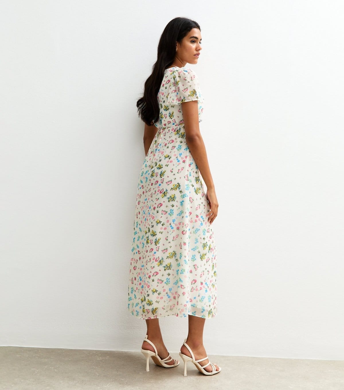 New Look Women's White Floral Print Chiffon Midi Dress New Look - 4