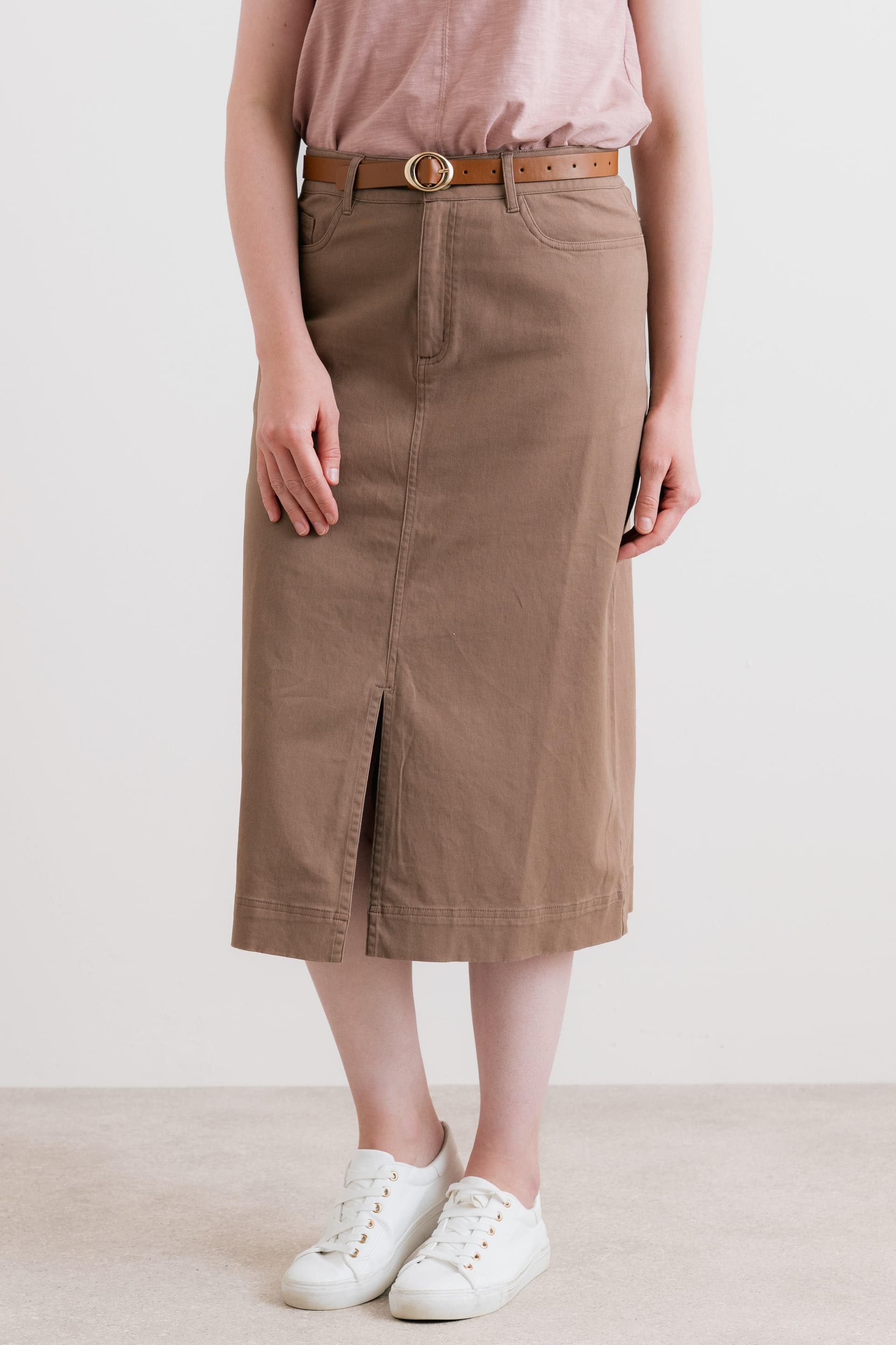 Lily & Me Lily & Me Women's Morwenna Stretch Twill Midi Skirt in Brown