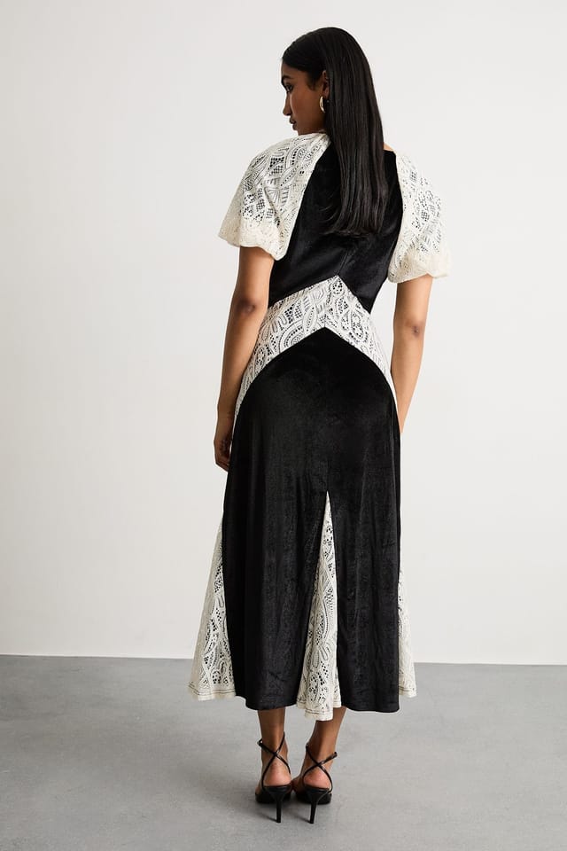Warehouse Warehouse Women's Velvet Lace Panelled Midi Tea Dress in Black - 3