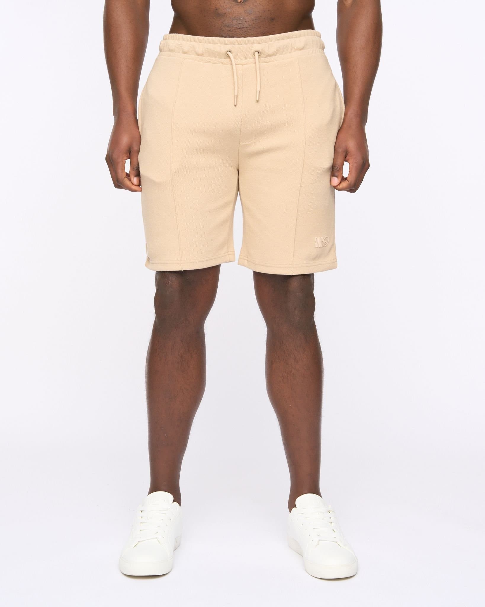 Duck&Cover Duck&Cover Hannings Men's Pintuck Jogger Shorts with Stretch in Stone