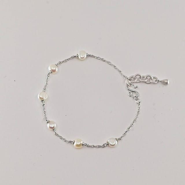 Nudie Jewellery Nudie Jewellery Women's 'Nudie' Petite Maris Pearl Bracelet in 18k Gold or Sterling Silver - 2