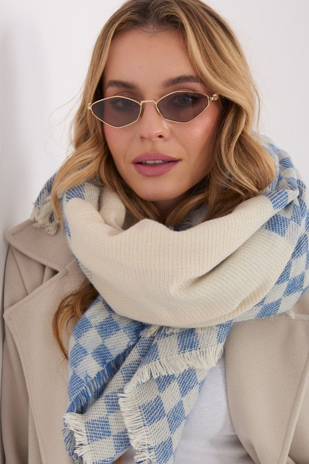 Love Lace Love Lace Women's Viscose Wool Geometric Scarf Shawl with Delicate Fringes in Beige - 4