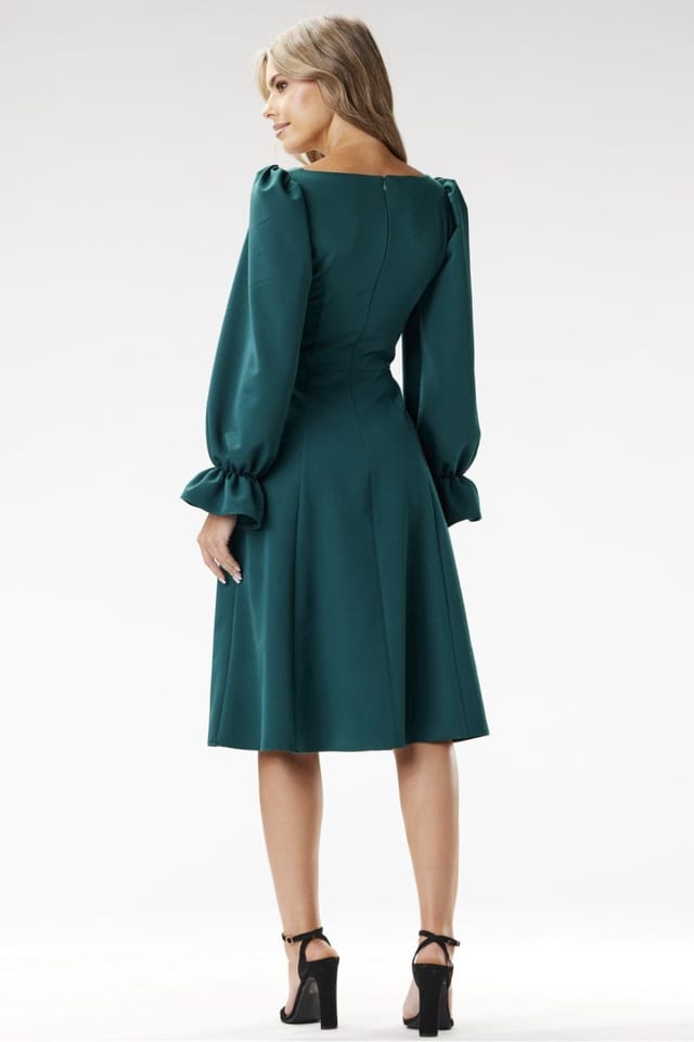 Love Lace Love Lace Women's Checkered Neckline Midi Cocktail Dress in Green - 3