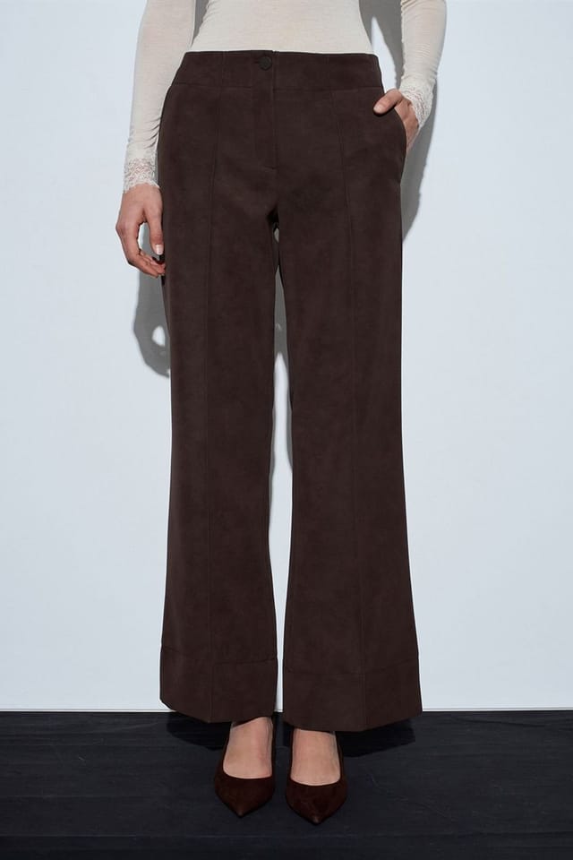 Dilvin Dilvin Women's High-Waist Wide-Leg Faux Leather Trousers in Dark Brown - 3