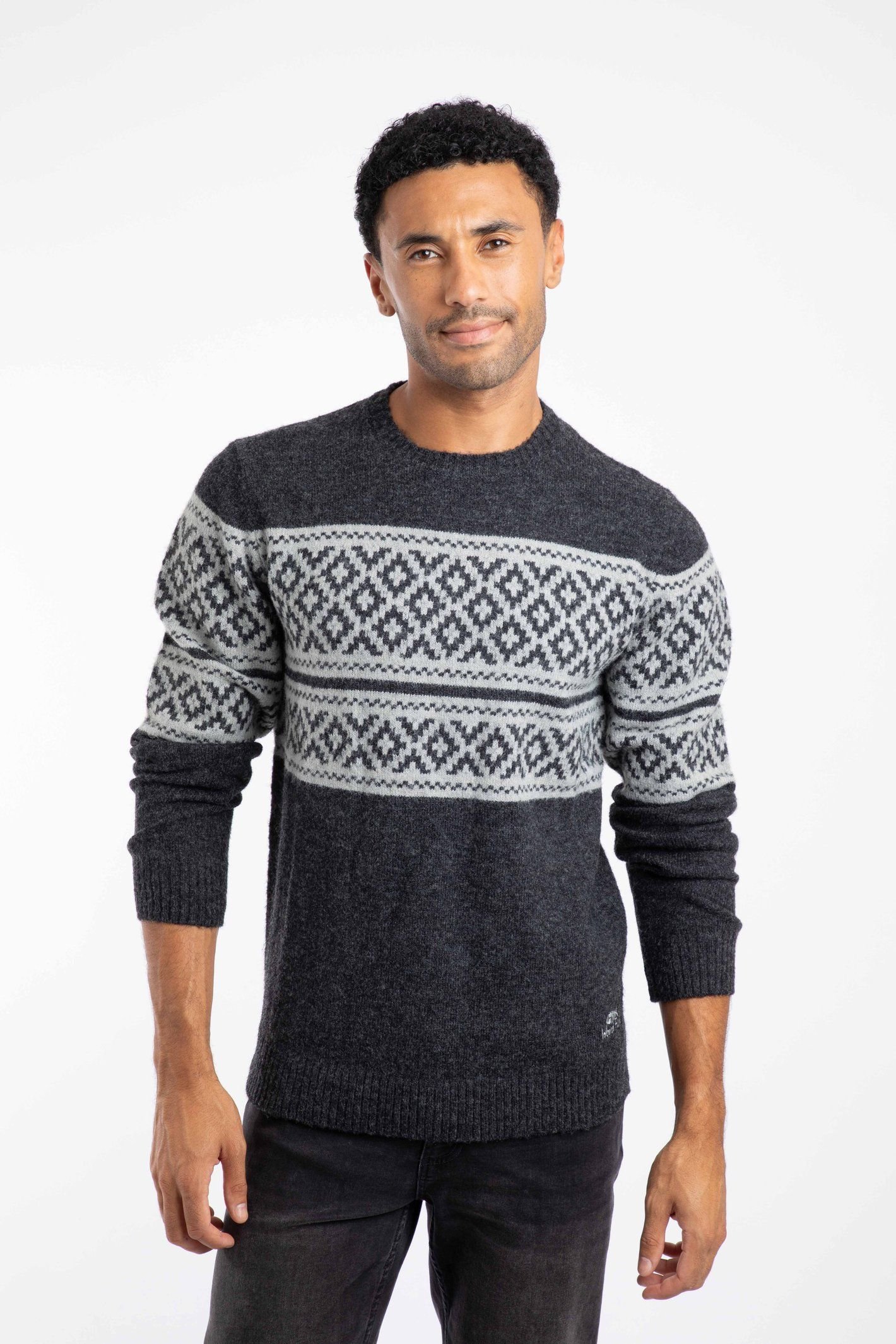 Weird Fish Weird Fish Men's Wicklow Fair Isle Crew Neck Jumper in Black - 2