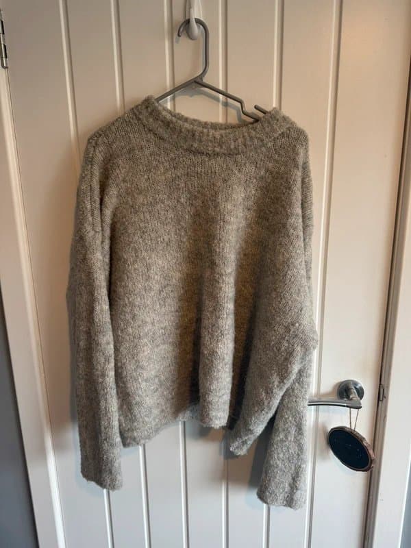 Topshop Topshop Grey Boucle Jumper