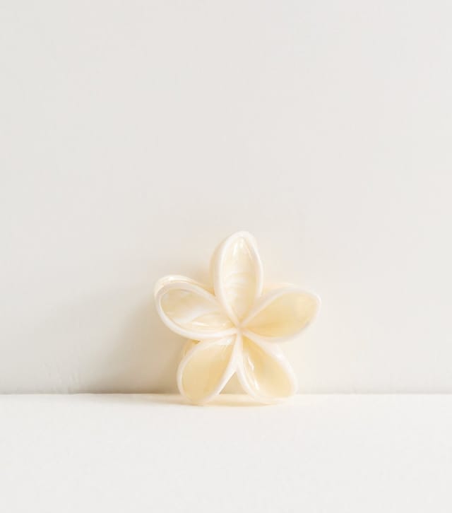New Look Cream Tropical Flower Marbled Hair Claw Clip New Look - 2