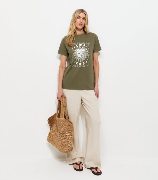 New Look Women's Tall Green Cotton Mystic Print Relaxed T-Shirt New Look - 3