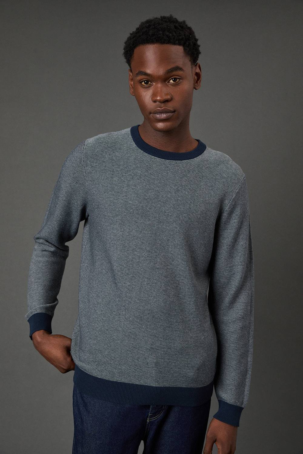 Burton Burton Men's Navy Semi Plain Crew Neck Jumper - 2