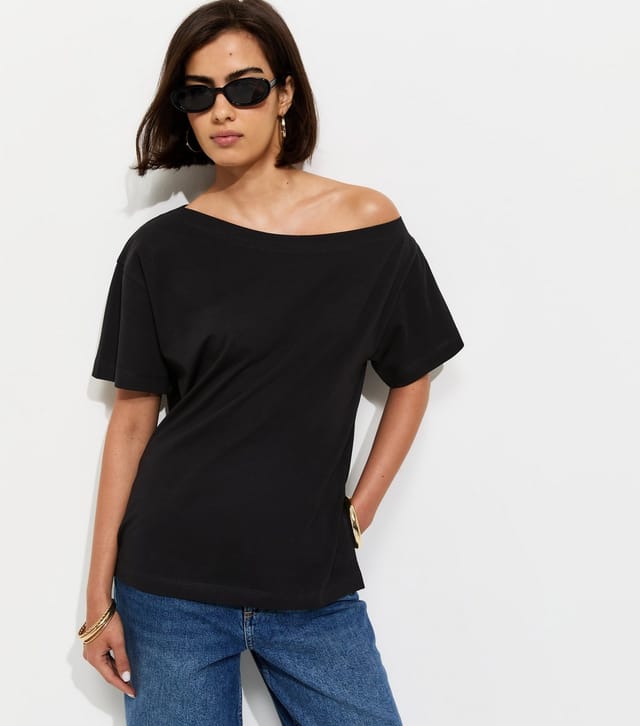 New Look Women's Black Cotton Off The Shoulder T-Shirt New Look - 3