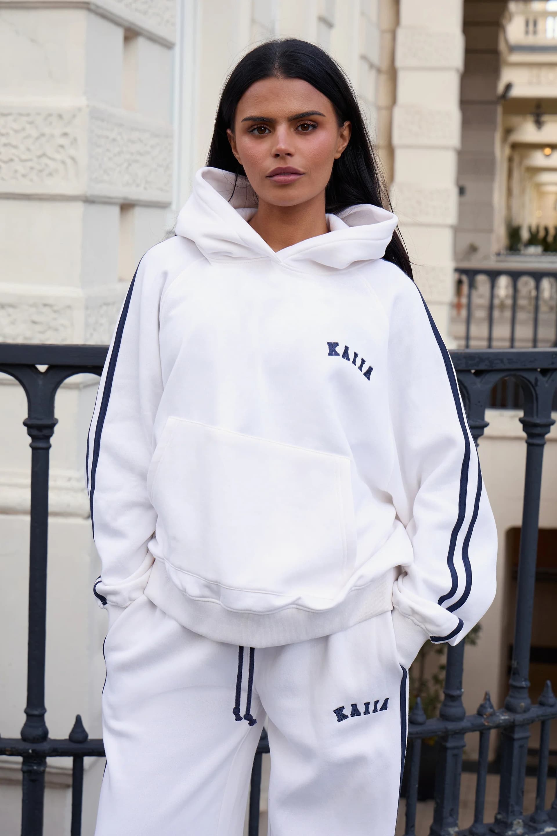 Kaiia Kaiia Sport Side Stripe Oversized Hoodie Cream & Navy