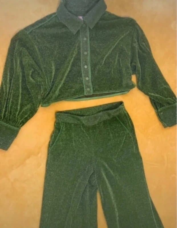 Noughts and Kisses Noughts and kisses green shimmer co ord with crop top