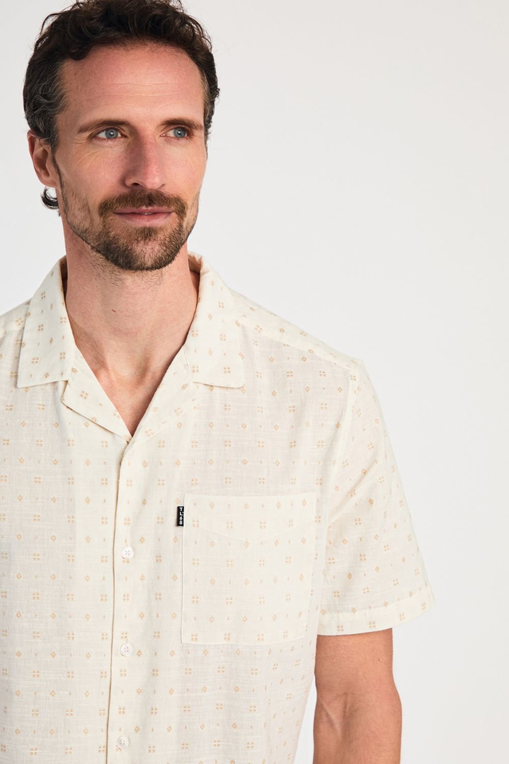 Tokyo Laundry Tokyo Laundry Men's Cotton Printed Short Sleeve Shirt in White - 3