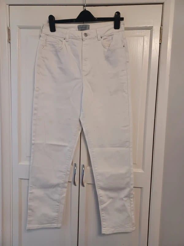 New Look Strait cut womens jeans