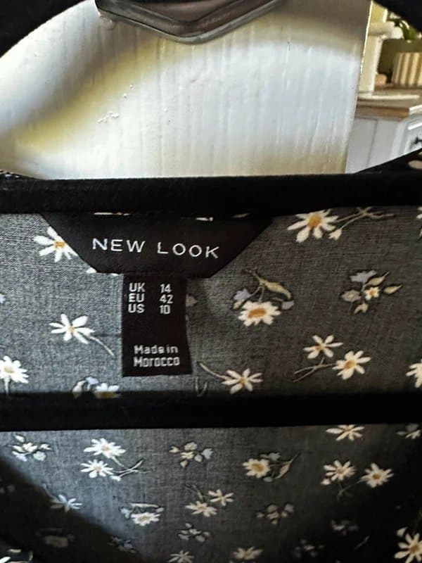 New Look New look floral ruched top