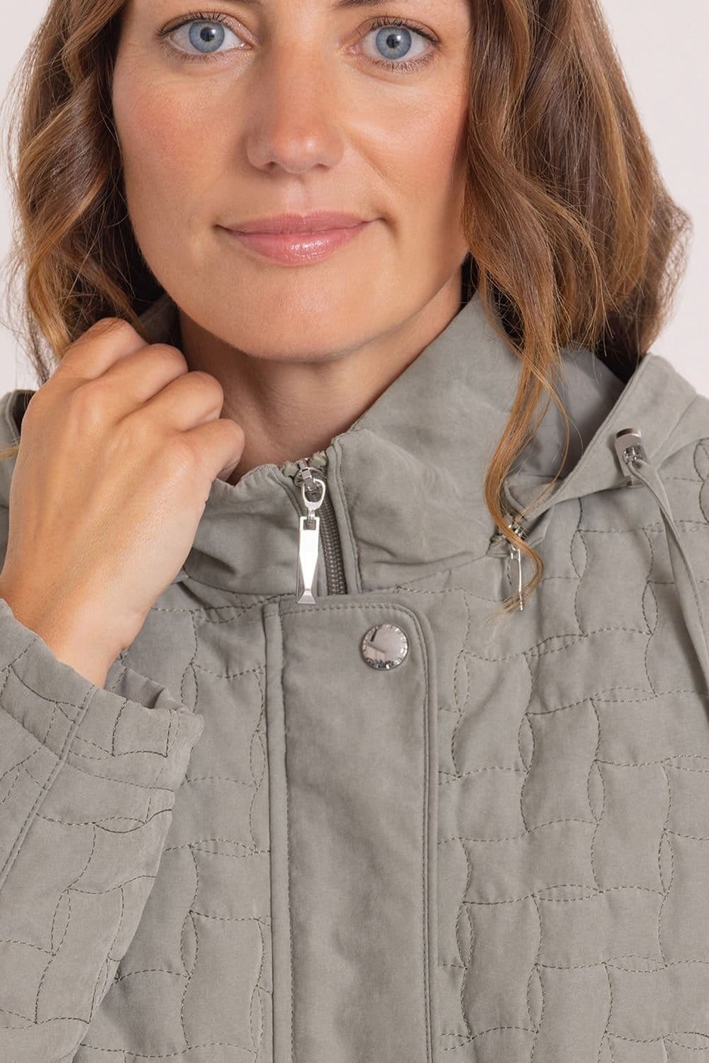 Anna Rose Anna Rose Women's Hooded Quilted Coat in Light Khaki - 4