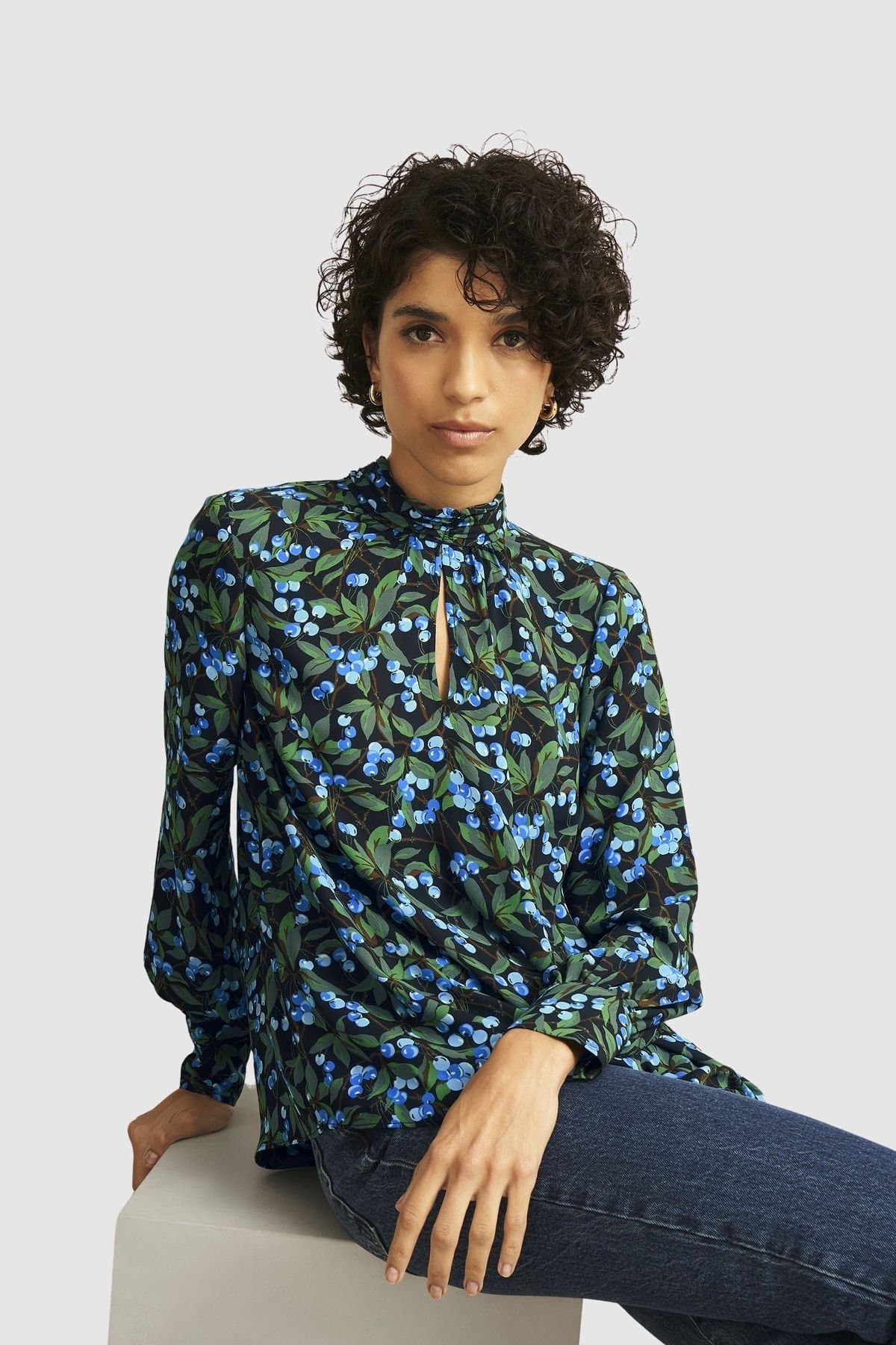 Hobbs London Hobbs London Women's Dovestone Floral Keyhole Neck Blouse in Dark Green