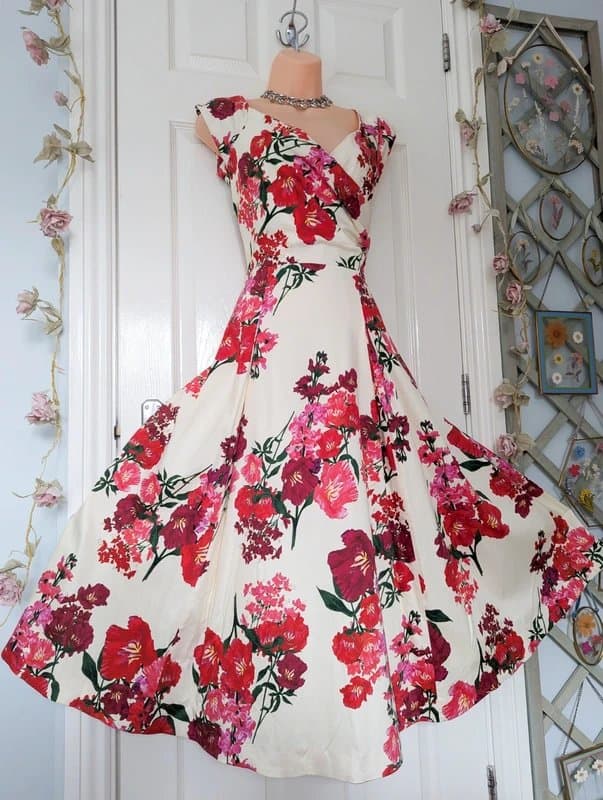 Bombshell 🌺 Bombshell London Edge Of The Shoulder Beautiful Hourglass Fit & Flare 50s Style Vintage Dress 🌺