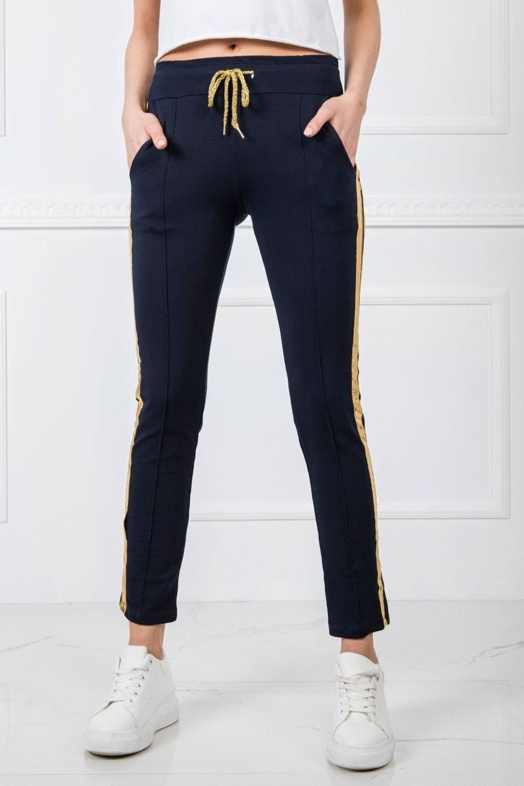 Love Lace Love Lace Women's Elastic Waist Sweatpants With Contrast Stripe in Navy