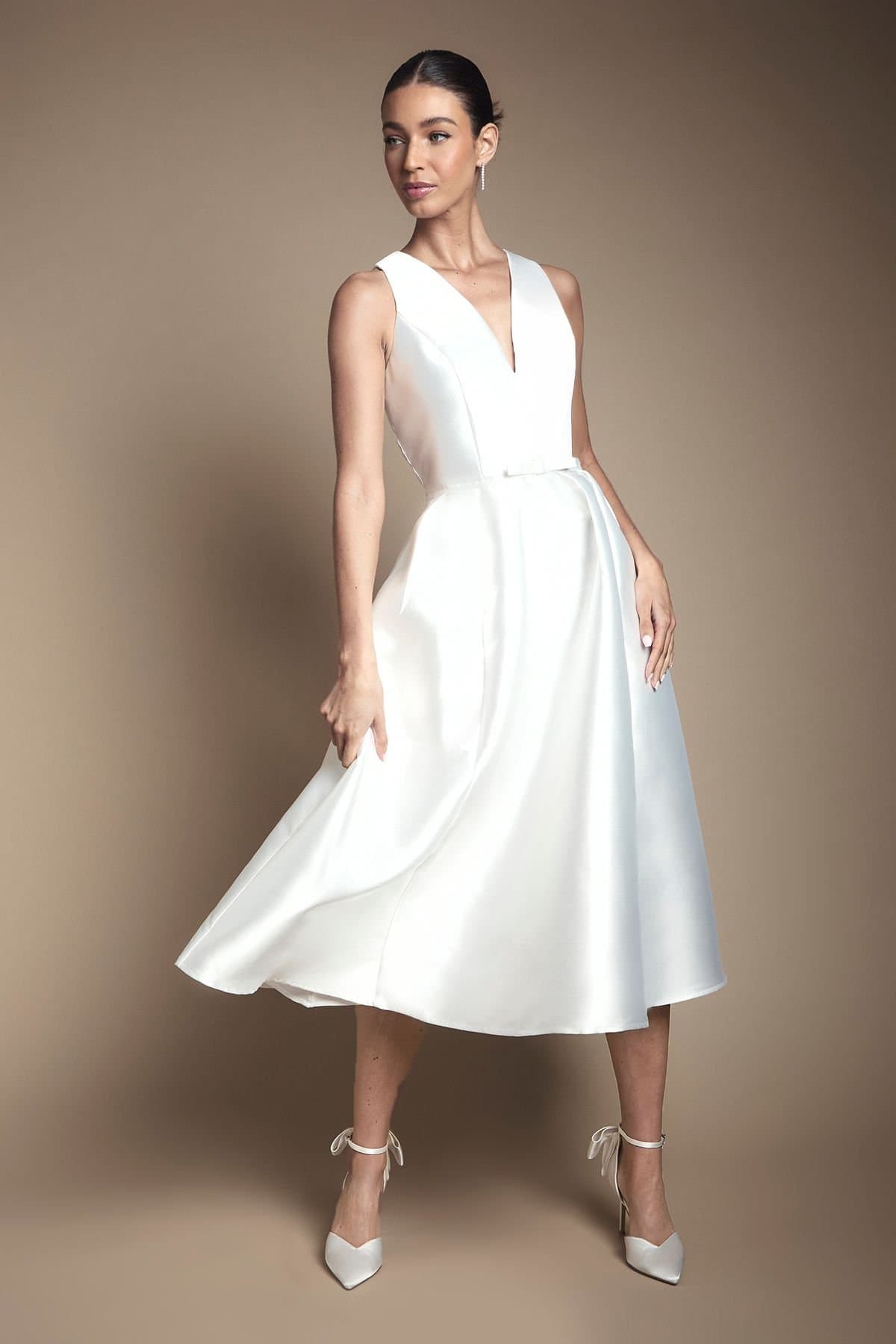 Coast Coast Women's Plunge Neck Bow Waist Midi Wedding Dress With Pockets in Ivory