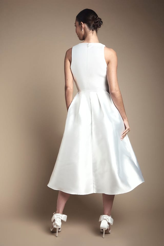 Coast Coast Women's Plunge Neck Bow Waist Midi Wedding Dress With Pockets in Ivory - 3