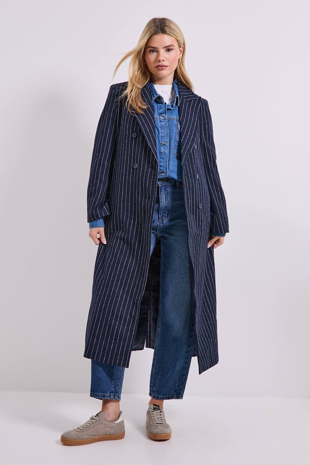 Dorothy Perkins Dorothy Perkins Women's Pinstripe Faux Wool Coat in Navy - 2